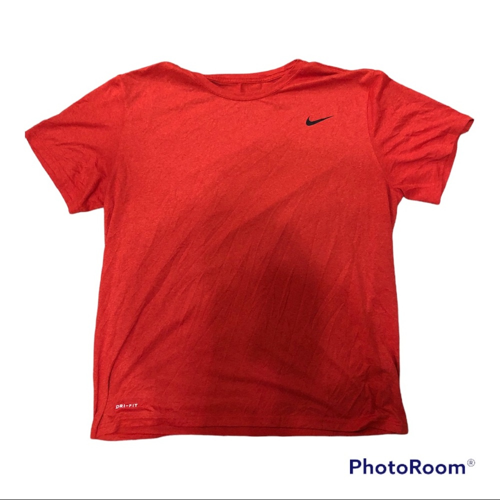 Red XL Nike dri-fit T-shirt